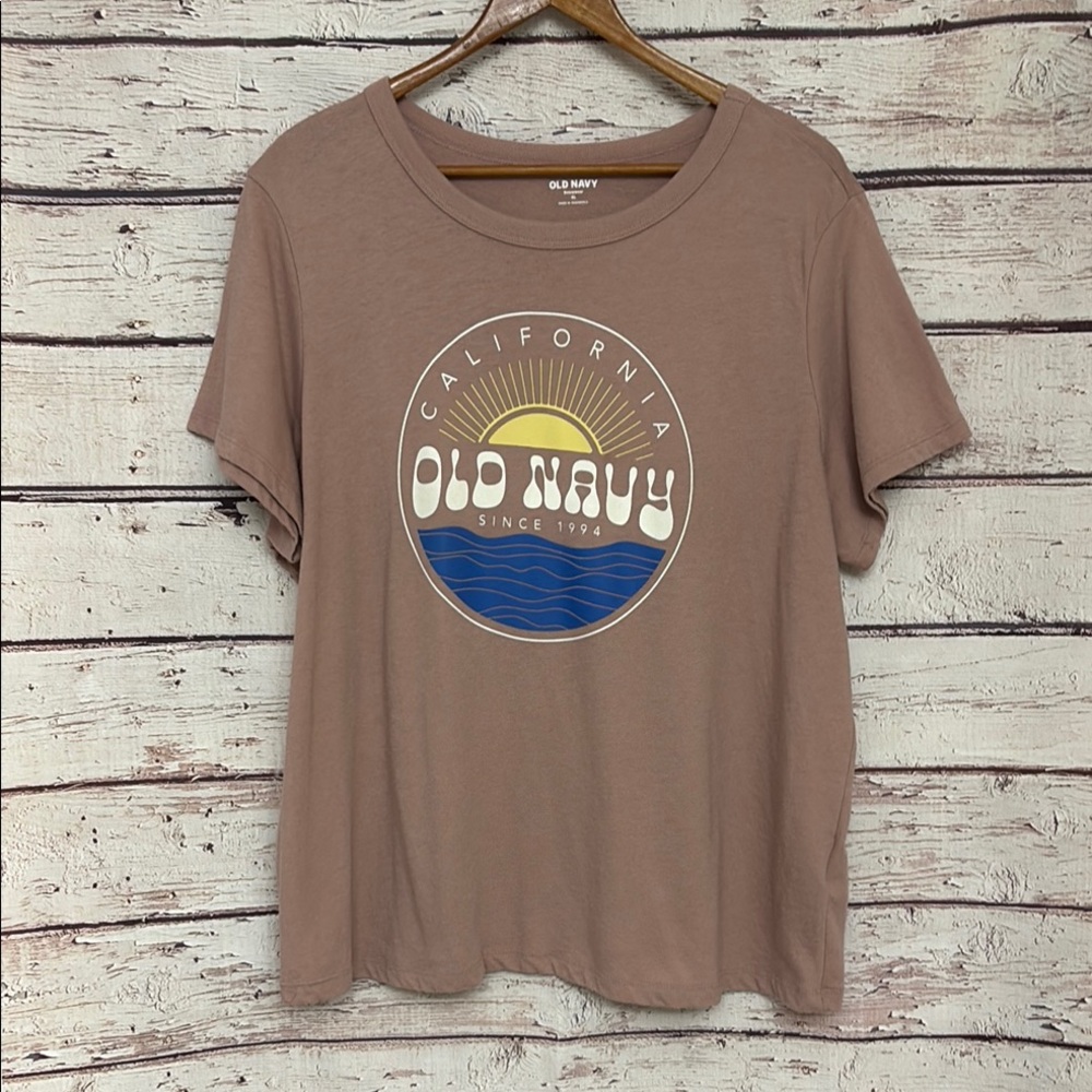 Old Navy Tan California Graphic Tee